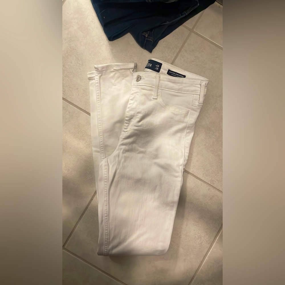 White Jeans Hollister 26/30